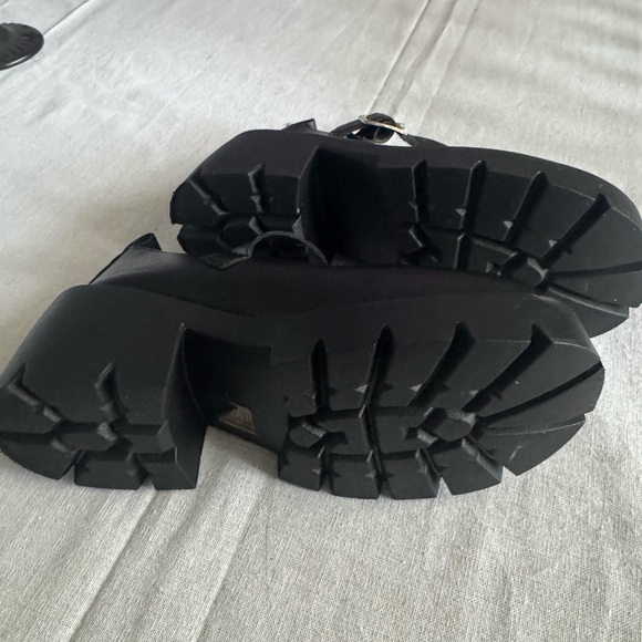 Black Mary Jane Platform Shoes - Picture 4 of 4